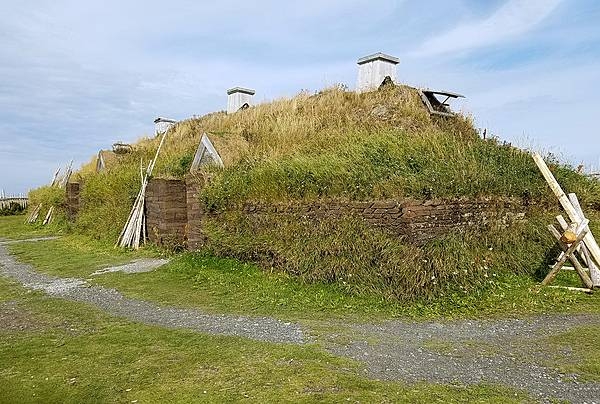 Replica Norse sod longhouse, north of the archaeological site at L’Anse Aux Meadows.
