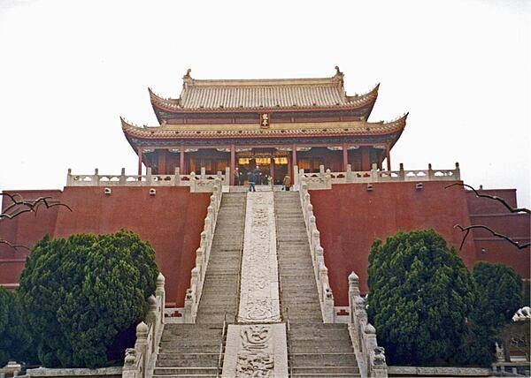The Main Hall of the Longting (Dragon) Pavilion in Kaifeng, Henan province, dates to 1734.