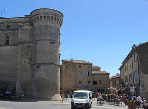 The village square in Gordes is adjacent to the Castle.