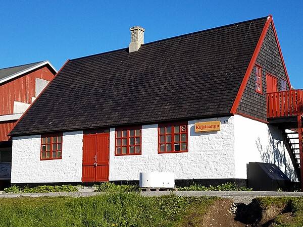 Building in Qaqortoq.