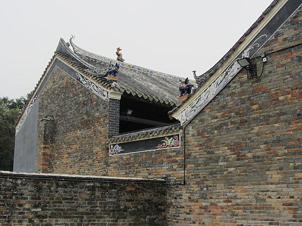 Lo Wai walled village in Hong Kong was the first of five walled villages built by the Tang clan.