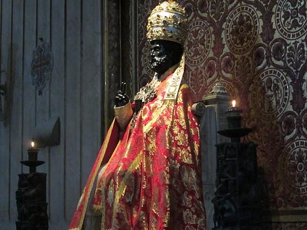 Figure of St. Peter in vestments on the occasion of his feast day on 29 June in Saint Peter's Basilica in Rome.