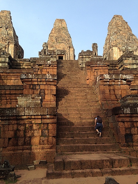 Pre Rup is a Hindu temple at Angkor dedicated to the god Shiva; it was built as the state temple of Khmer King Rajendravarman in the mid 10th century.