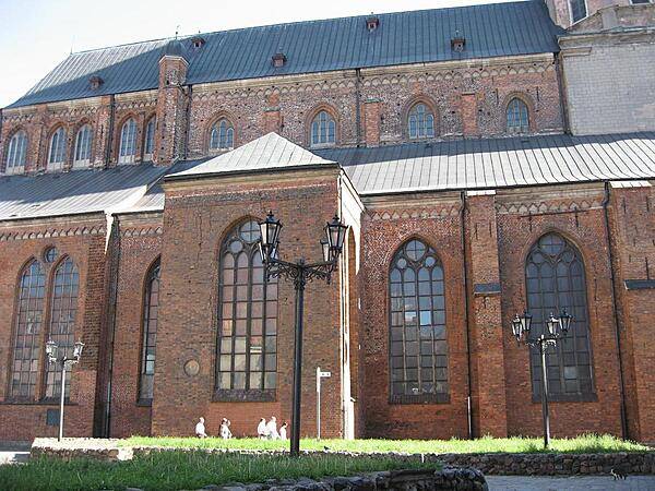 A side view of Saint Peter's Church in Riga.