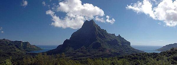 Panoramic view of Moorea.