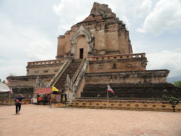 The entrance to the stupa at Wat (Temple) Chedi Luang in Chiang Mai city.